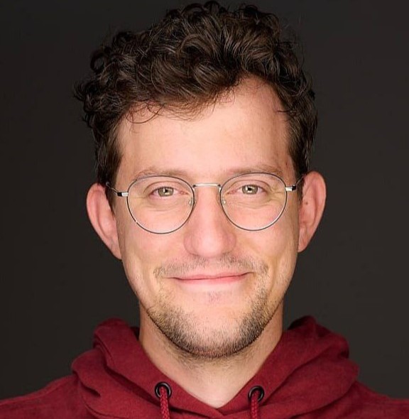 Picture of Alex R. Mattukat